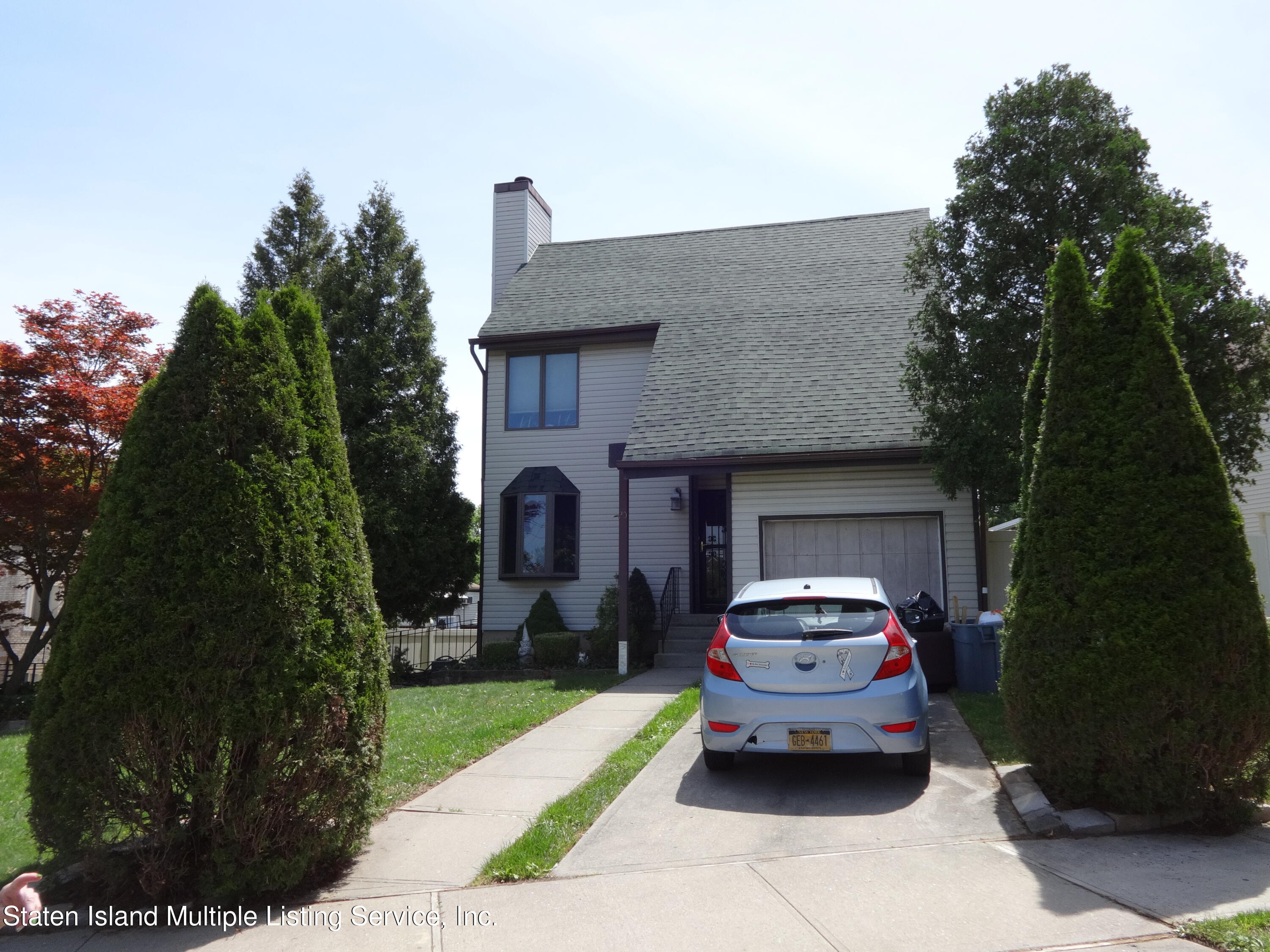 20 Woodrow Road Staten Island, NY 10312 - Photo 1 of 23 1