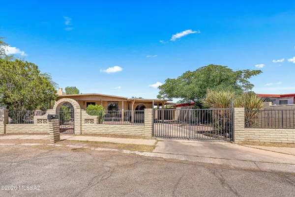 $275,000 | 5532 South Tyndall Avenue, Tucson, AZ 85706