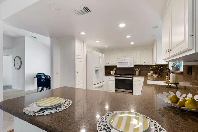 $439,500 | 8205 Lash Larue Lane, Citrus Heights, CA 95610