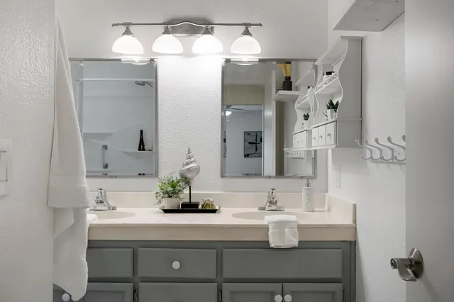 $439,500 | 8205 Lash Larue Lane, Citrus Heights, CA 95610