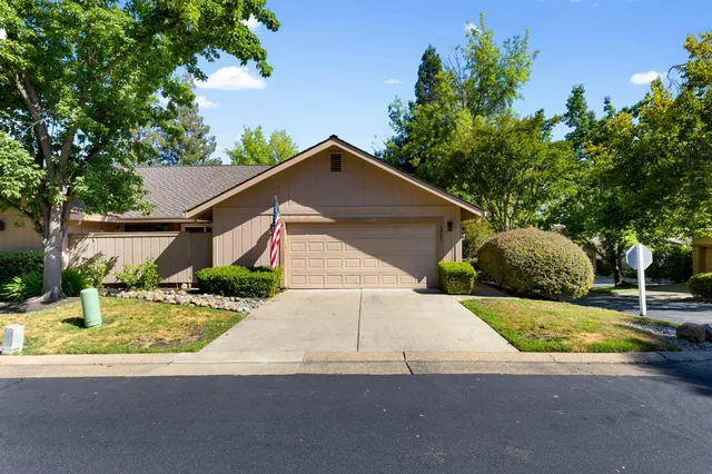 $439,500 | 8205 Lash Larue Lane, Citrus Heights, CA 95610