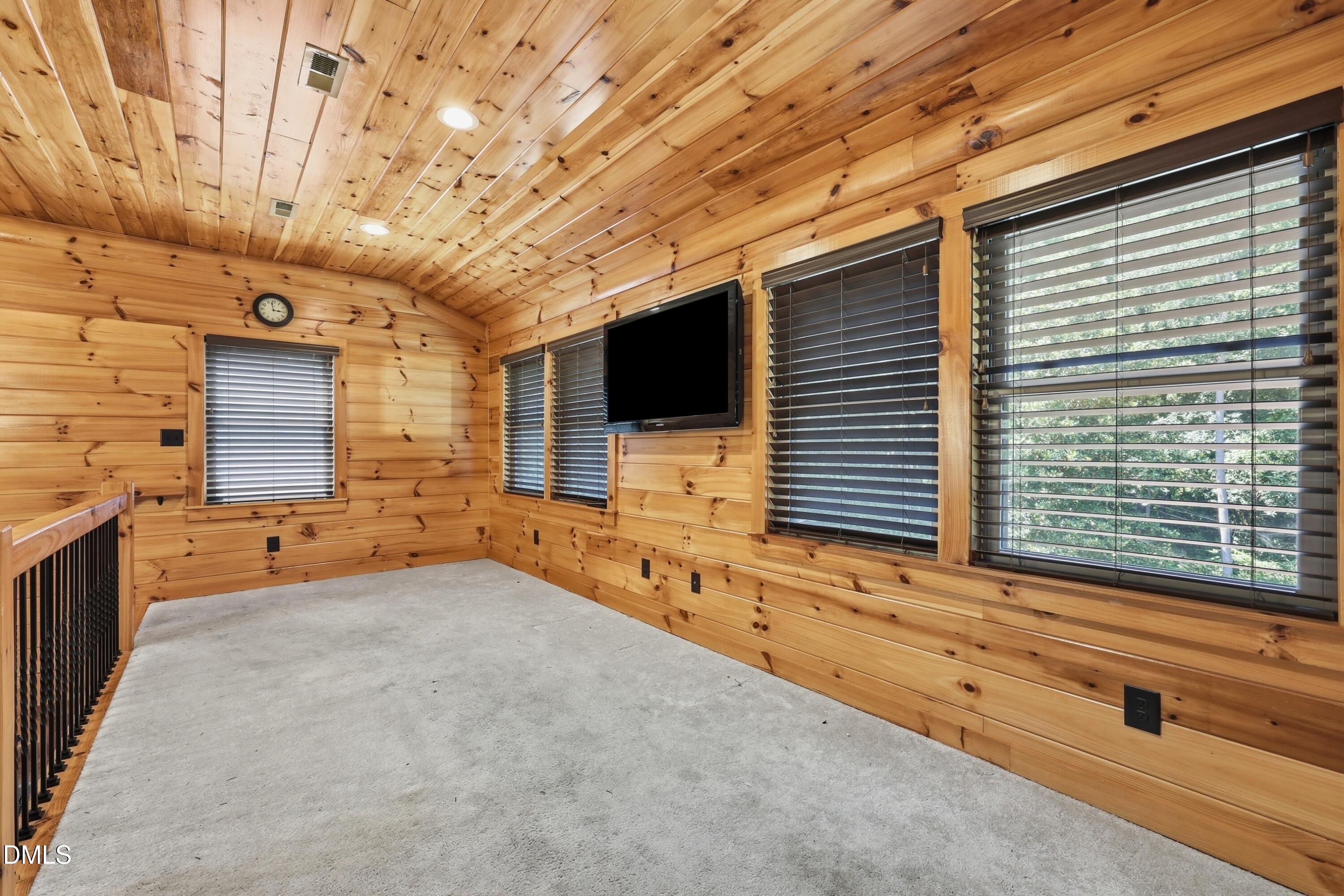 158 Dawn Road Benson, NC 27504 - Photo 21 of 45 Loft