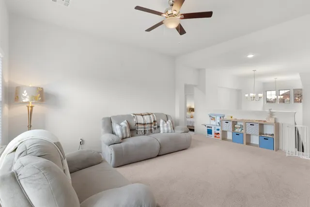 $460,000 | 915 Blue Violet, New Braunfels, TX 78130