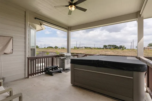 $460,000 | 915 Blue Violet, New Braunfels, TX 78130