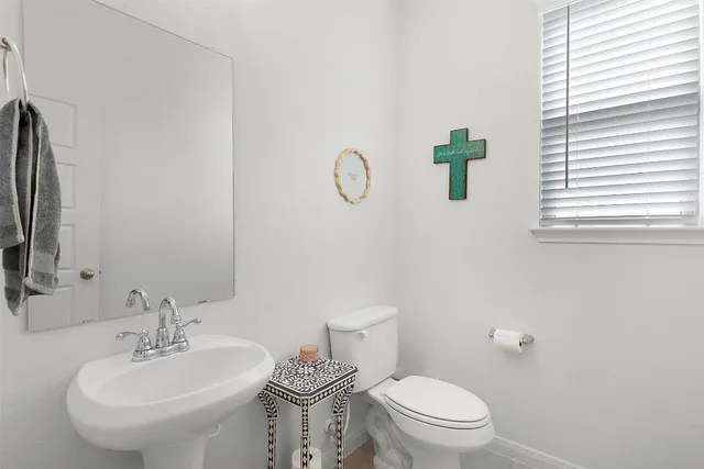 $460,000 | 915 Blue Violet, New Braunfels, TX 78130