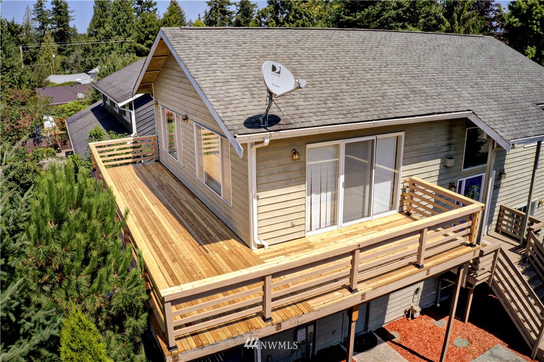 26410 218th Avenue Southeast Maple Valley, WA 98038 - Photo 3 of 28