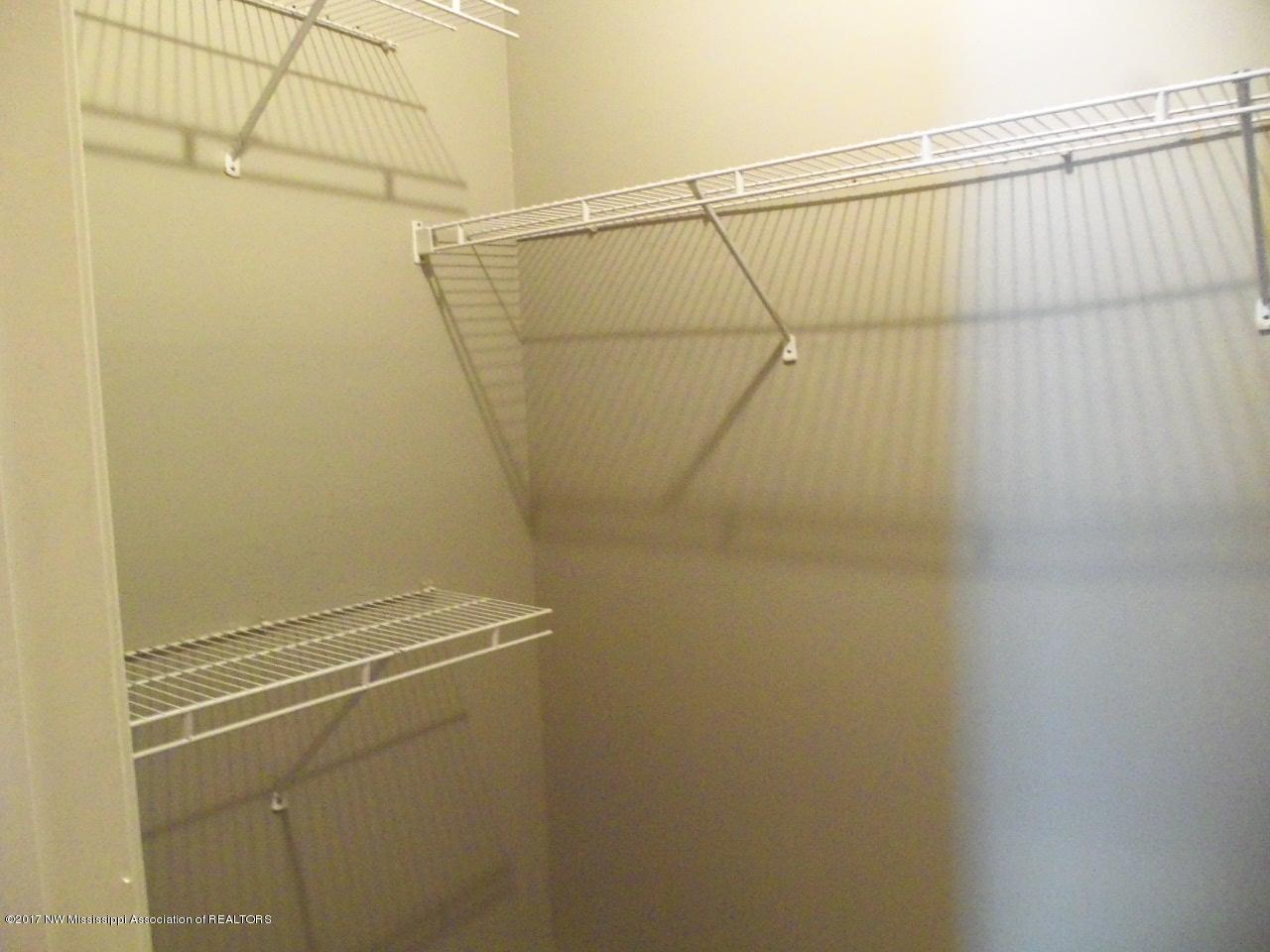 7330 Deerbrook Road Olive Branch, MS 38654 - Photo 14 of 22 102_9583