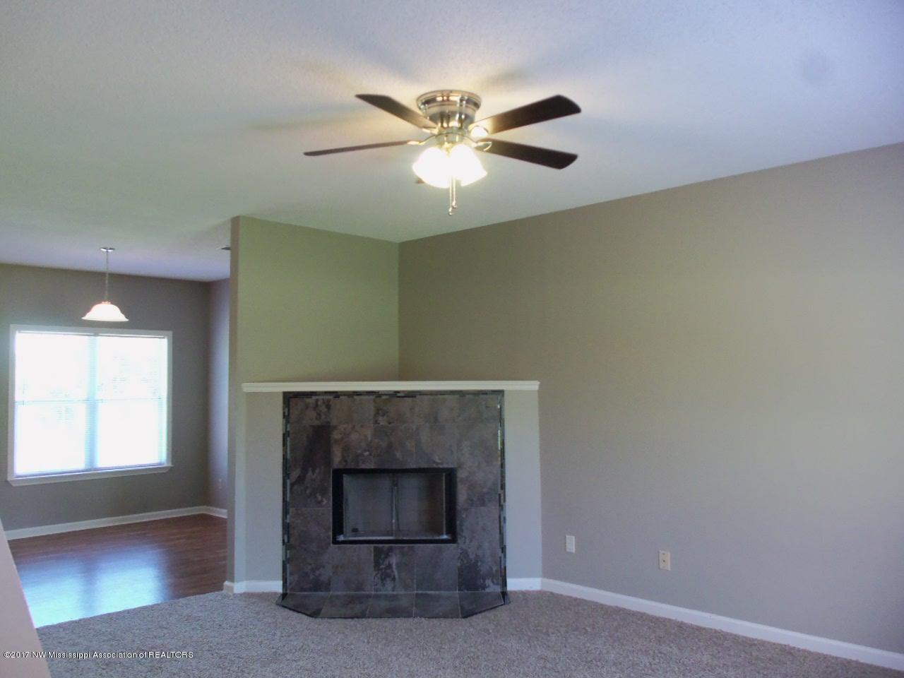 7330 Deerbrook Road Olive Branch, MS 38654 - Photo 2 of 22 102_9574