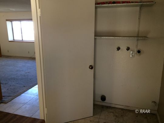 529 South Sunset Street Ridgecrest, CA 93555 - Photo 5 of 15