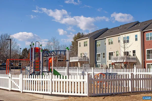 $2,750 | 2045 Landon Lane, Charlottesville, VA 22911