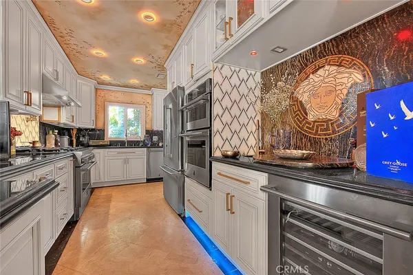 $1,499,000 | 17419 Cohasset Street, Lake Balboa, CA 91406