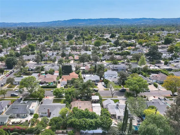 $1,499,000 | 17419 Cohasset Street, Lake Balboa, CA 91406