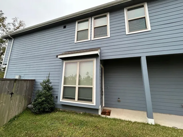 a view of backyard of house