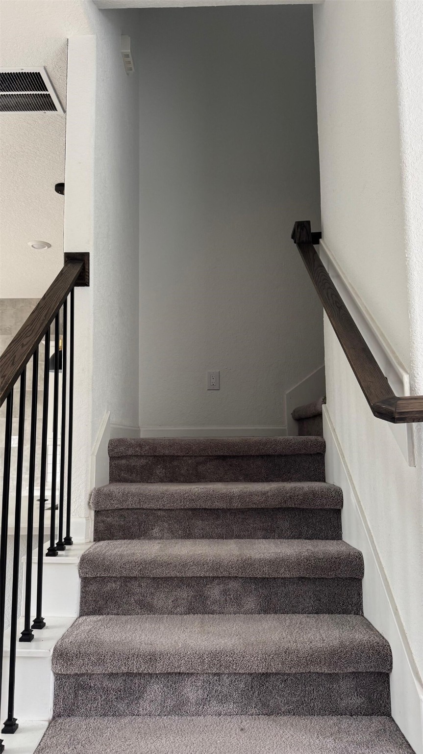 975 Lars Trek Trail Conroe, TX 77304 - Photo 26 of 36 a view of entryway