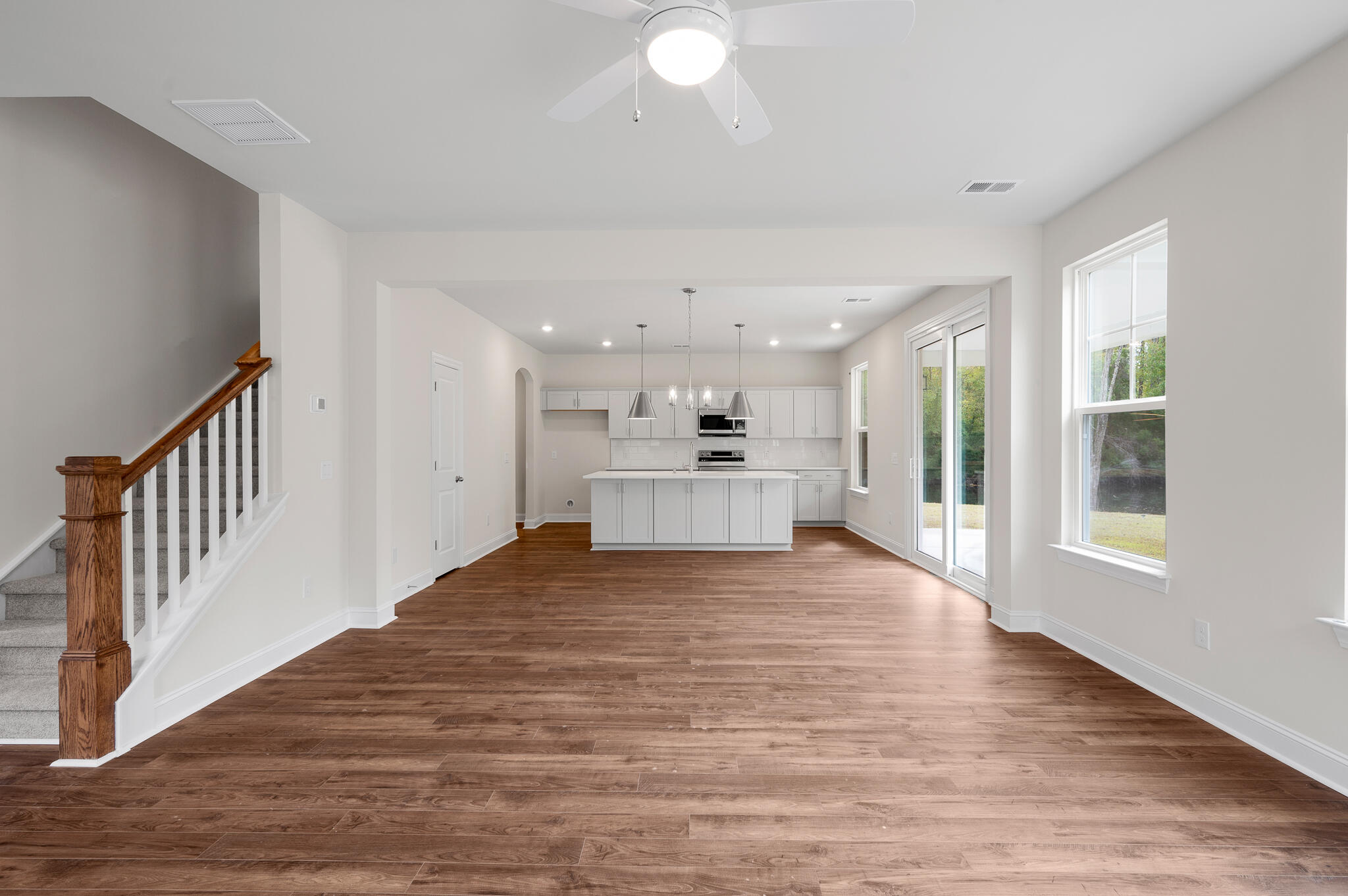 1098 Williams Road Charleston, SC 29412 - Photo 9 of 20 MOD_8479
