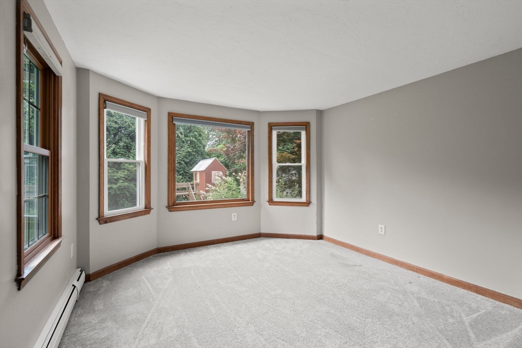 29 Chipper Hill Road Northbridge, MA 01534 - Photo 10 of 36