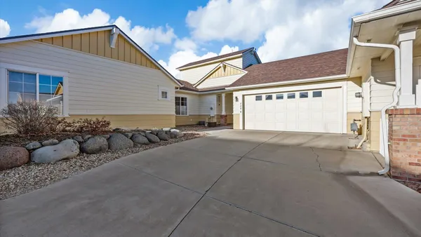 $395,000 | 729 Shore Circle, Unit B, Grand Junction, CO 81505
