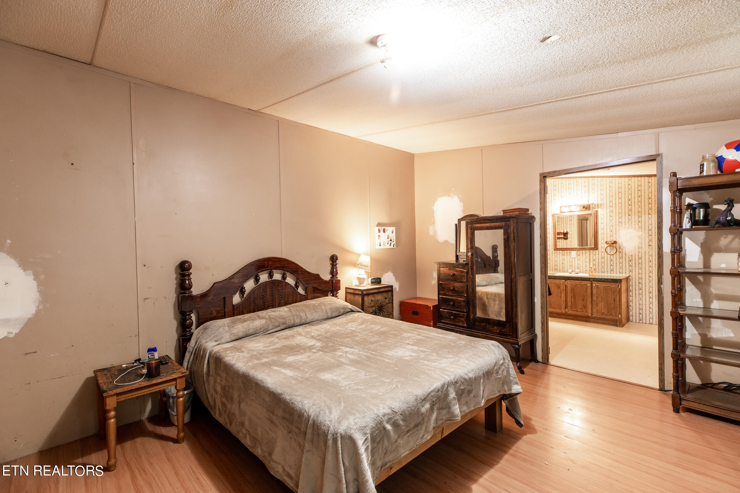 295 Boyer Road Andersonville, TN 37705 - Photo 7 of 29 Primary Suite