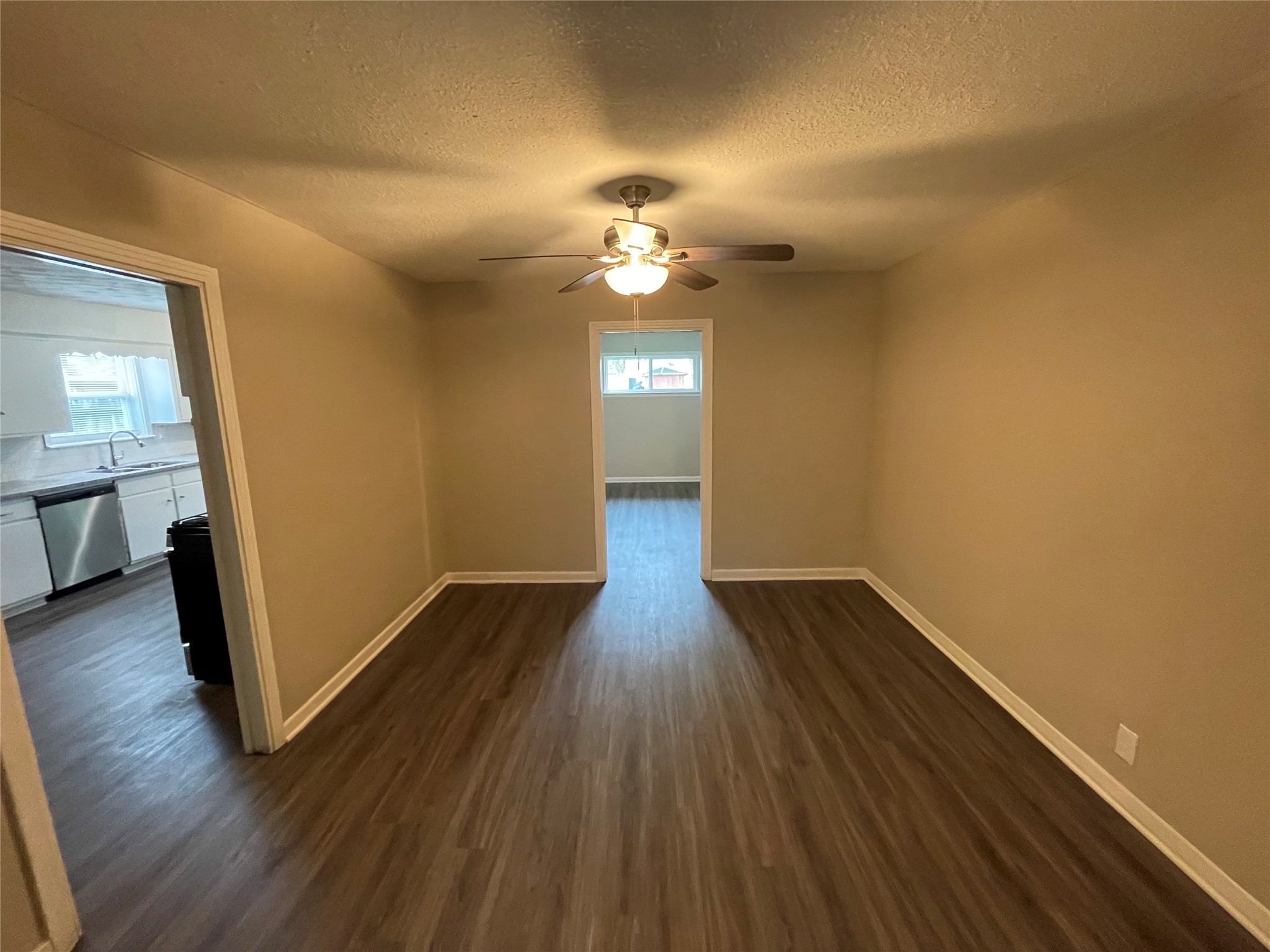 2526 Jackson La Marque, TX 77568 - Photo 2 of 17
