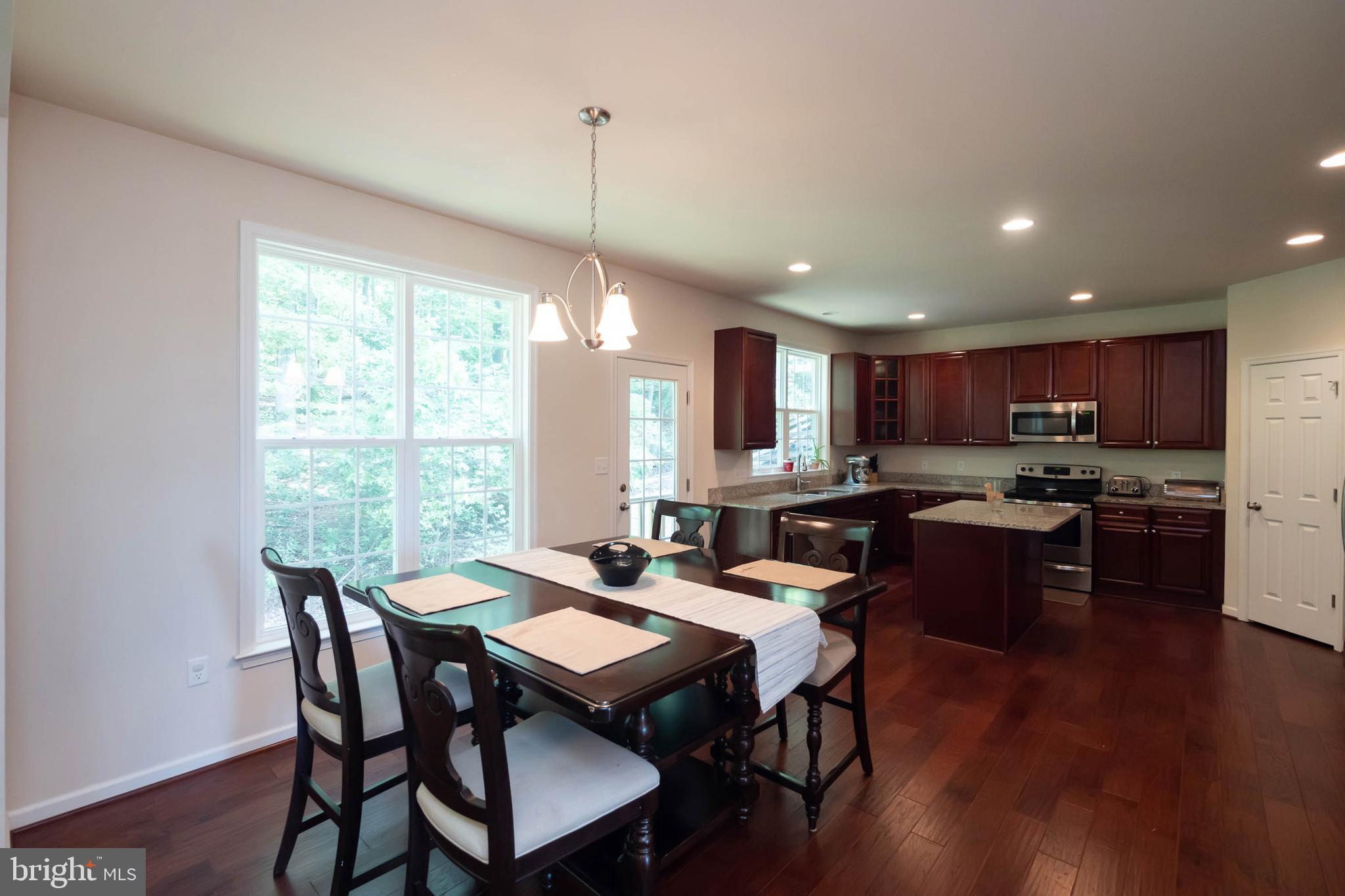 17983 Possum Point Road Dumfries, VA 22026 - Photo 15 of 37 Breakfast Room