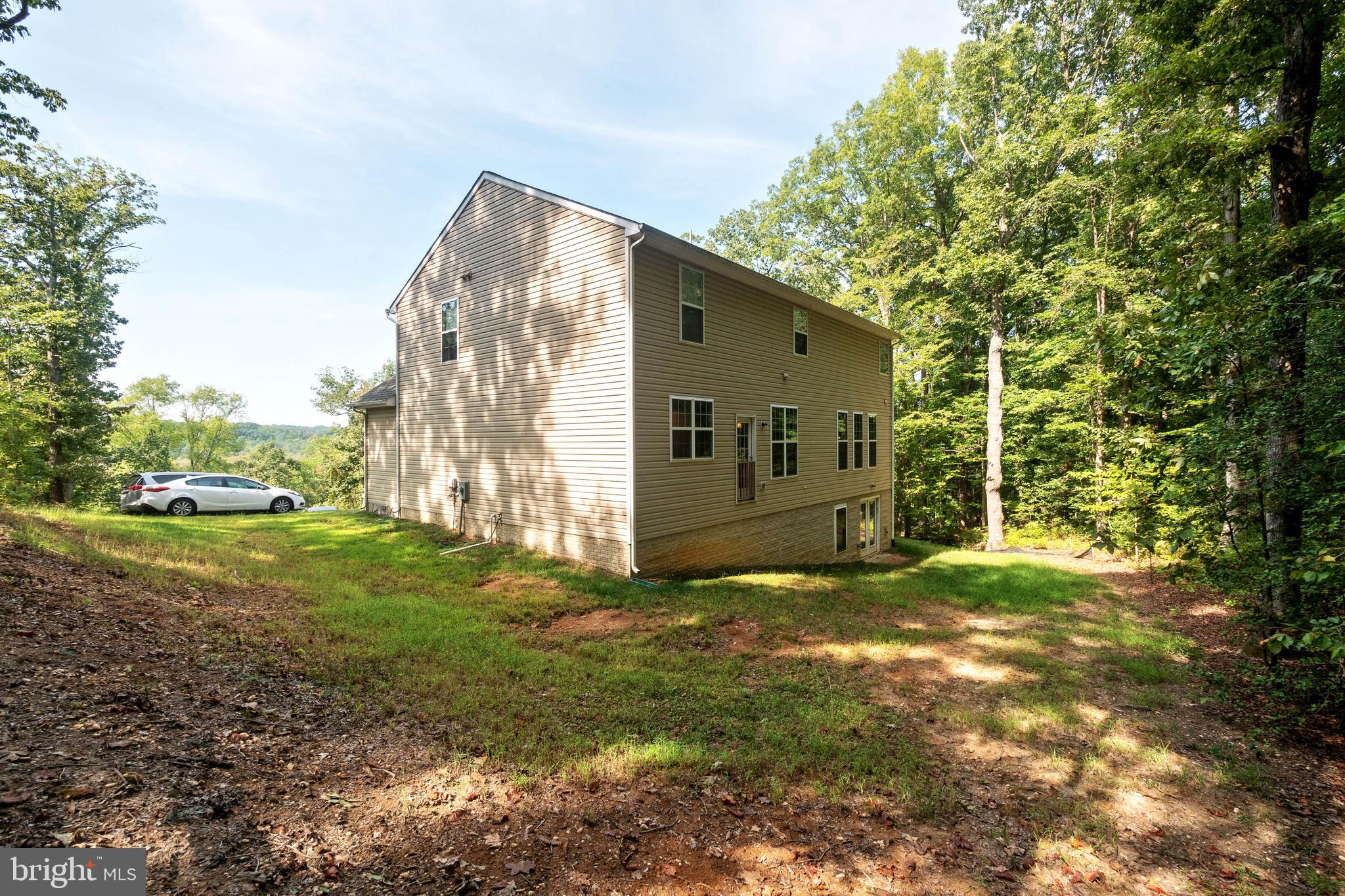 17983 Possum Point Road Dumfries, VA 22026 - Photo 37 of 37 Rear Yard