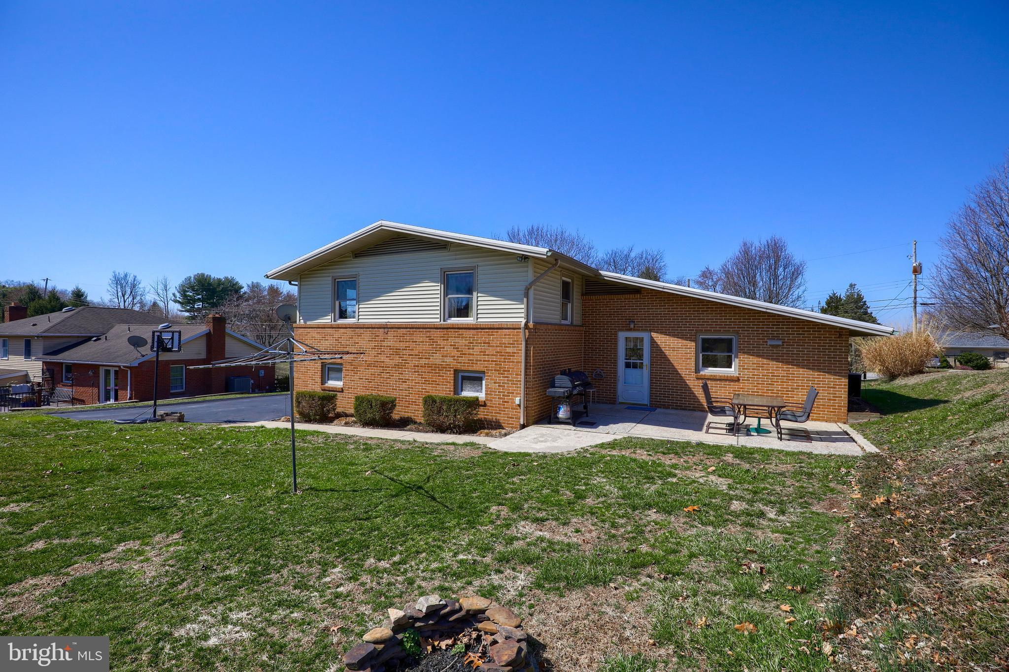 1640 Northview Road York, PA 17406 - Photo 28 of 33 Gallery Image 28