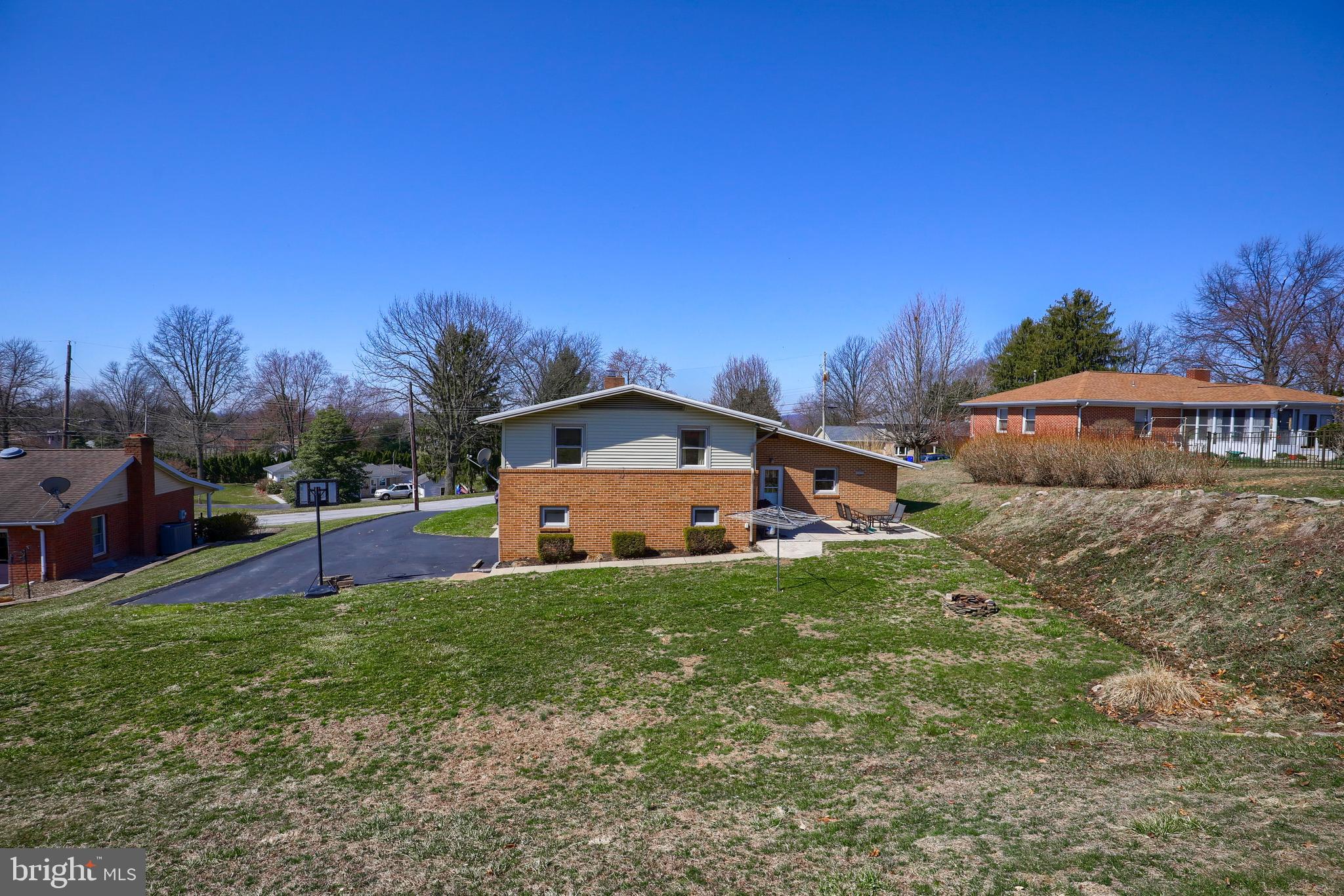 1640 Northview Road York, PA 17406 - Photo 30 of 33 Gallery Image 30
