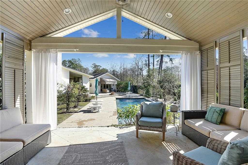2 Honeysuckle Lane Covington, LA 70433 - Photo 4 of 32 Gallery Image 4