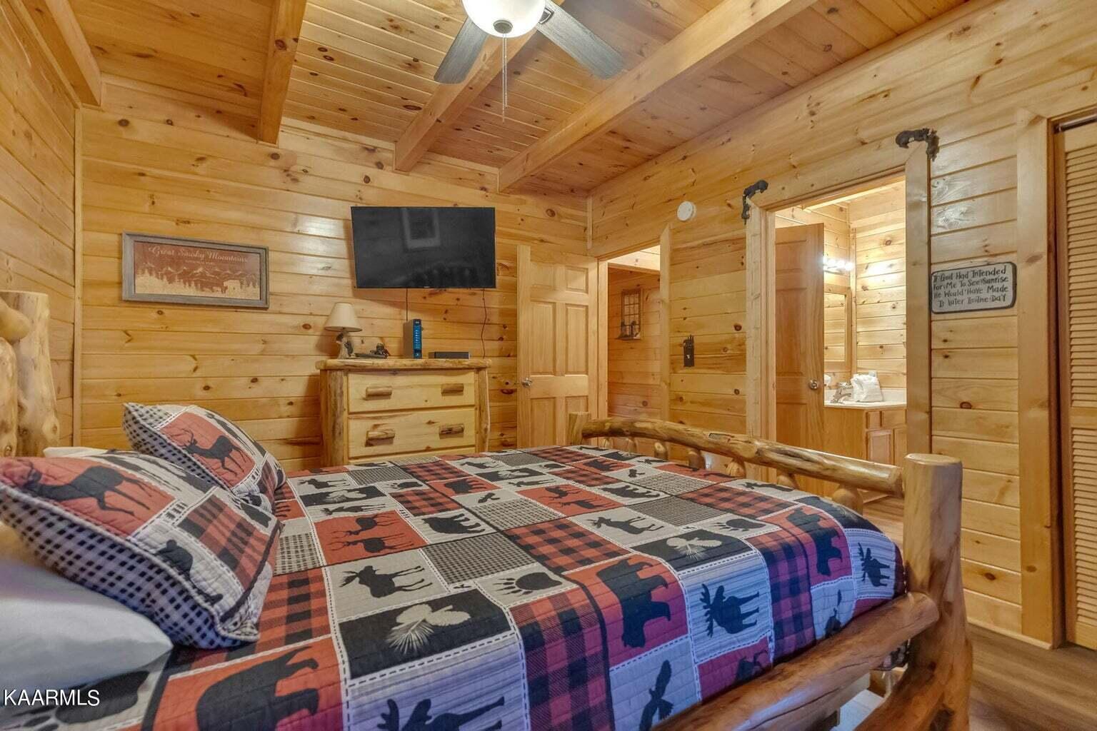 1815 Trout Way Sevierville, TN 37862 - Photo 27 of 27 20230807082914476356000000-o