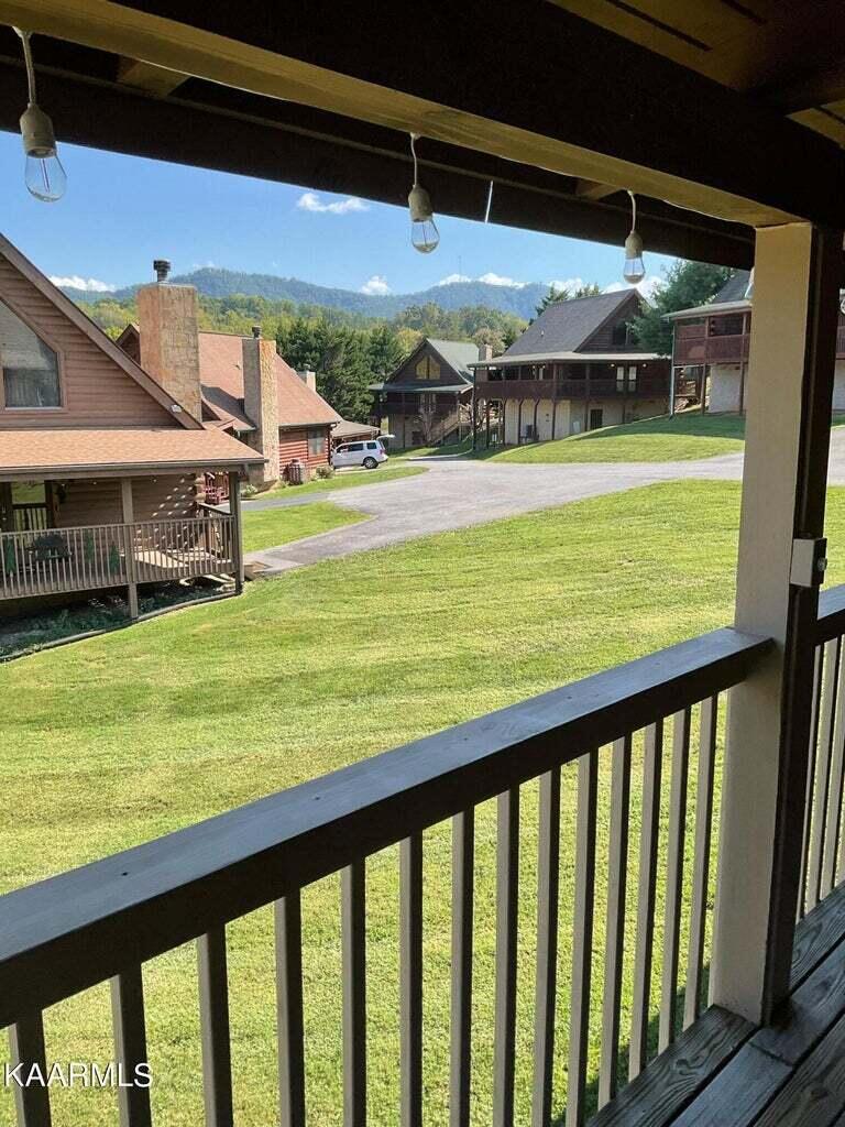 1815 Trout Way Sevierville, TN 37862 - Photo 3 of 27 20230807081346577926000000-o