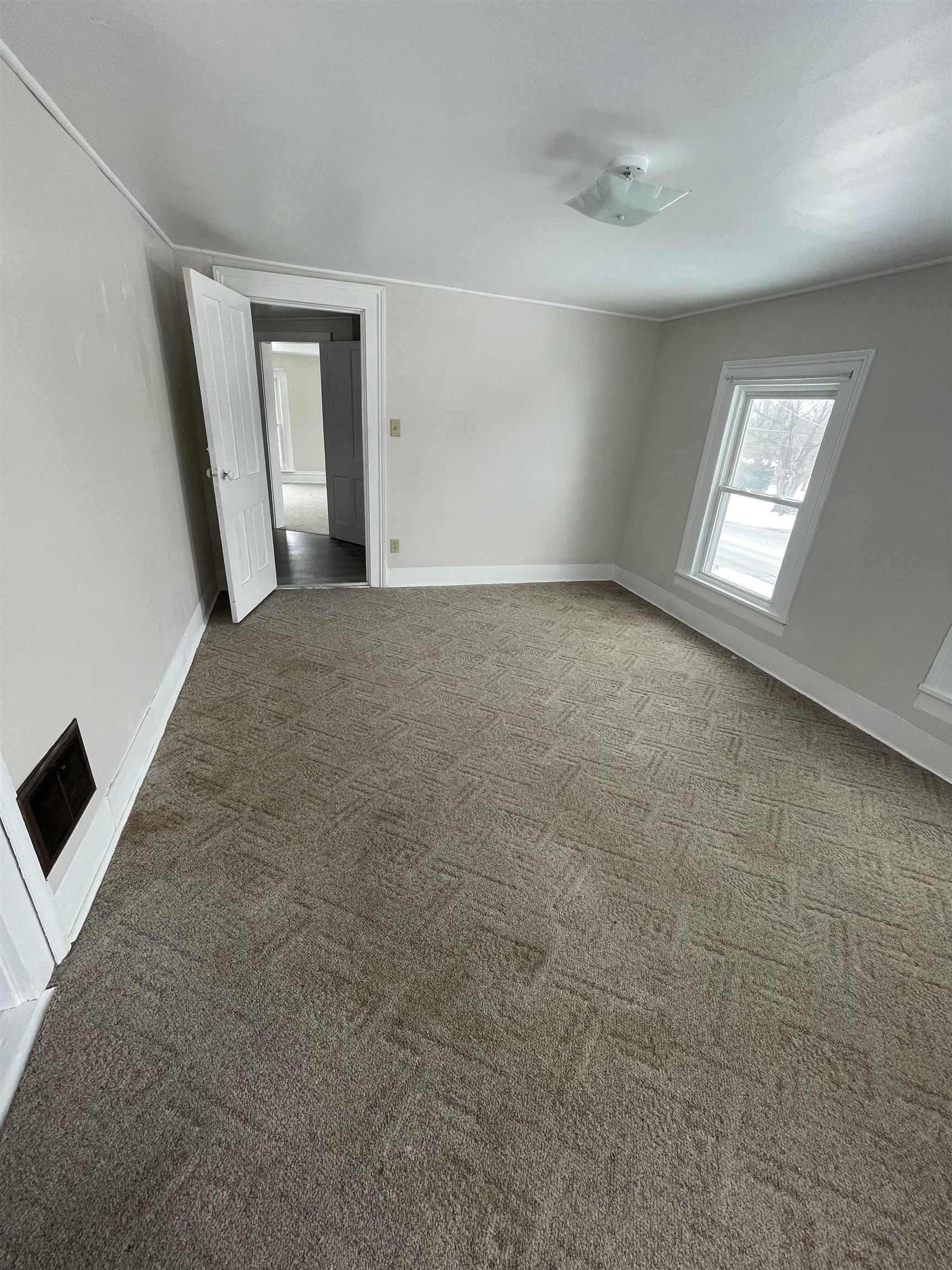 402 West Main Street Warren, IL 61087 - Photo 11 of 25