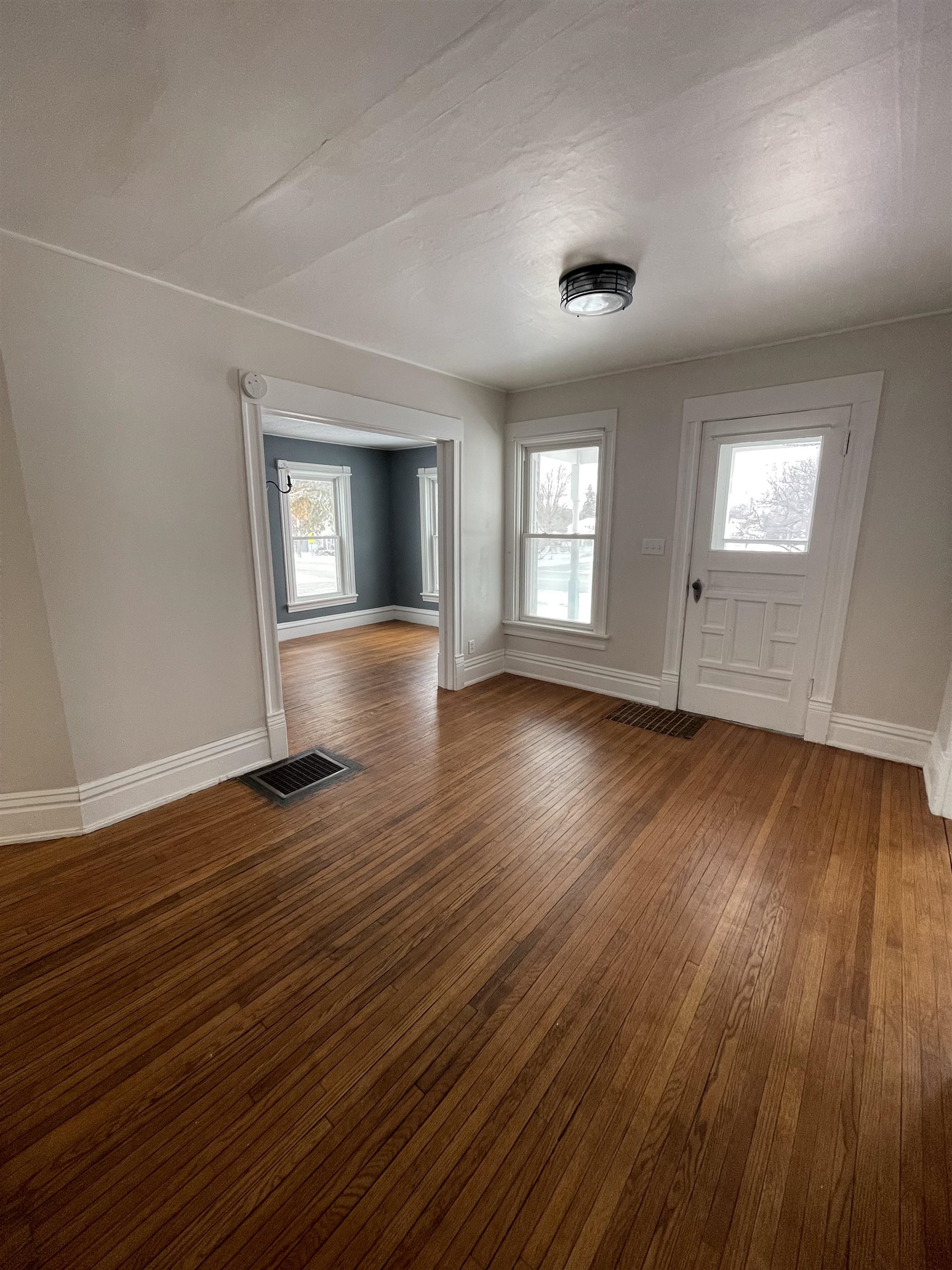 402 West Main Street Warren, IL 61087 - Photo 6 of 25