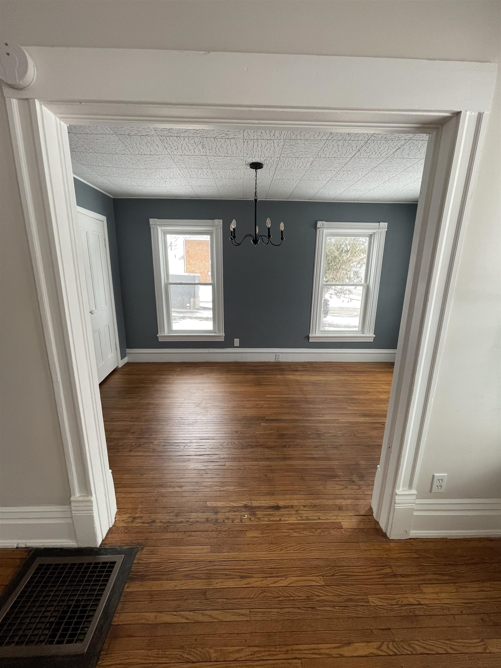 402 West Main Street Warren, IL 61087 - Photo 6 of 25