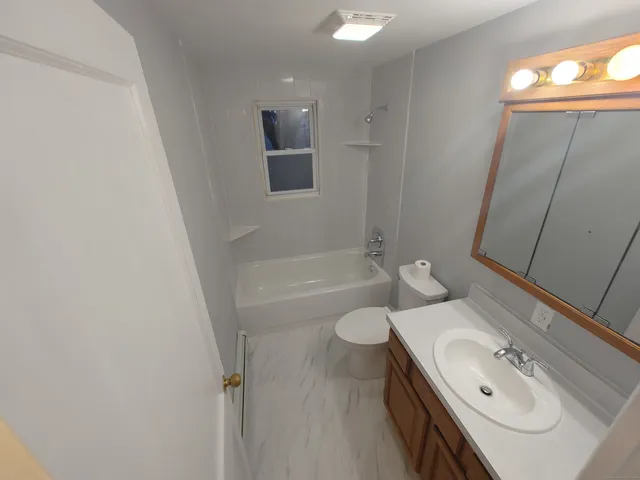 $2,750 | 54 Greenwood Drive, Manchester, CT 06040