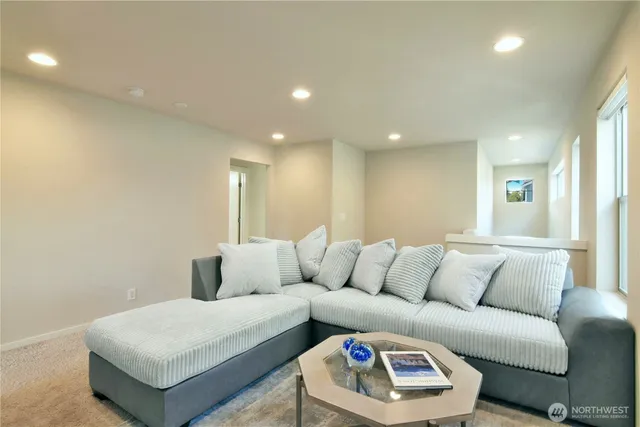 $970,000 | 218 Southwest 96th Lane, Seattle, WA 98106