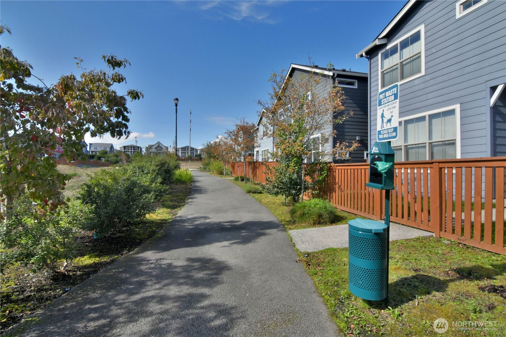 218 Southwest 96th Lane Seattle, WA 98106 - Photo 25 of 27