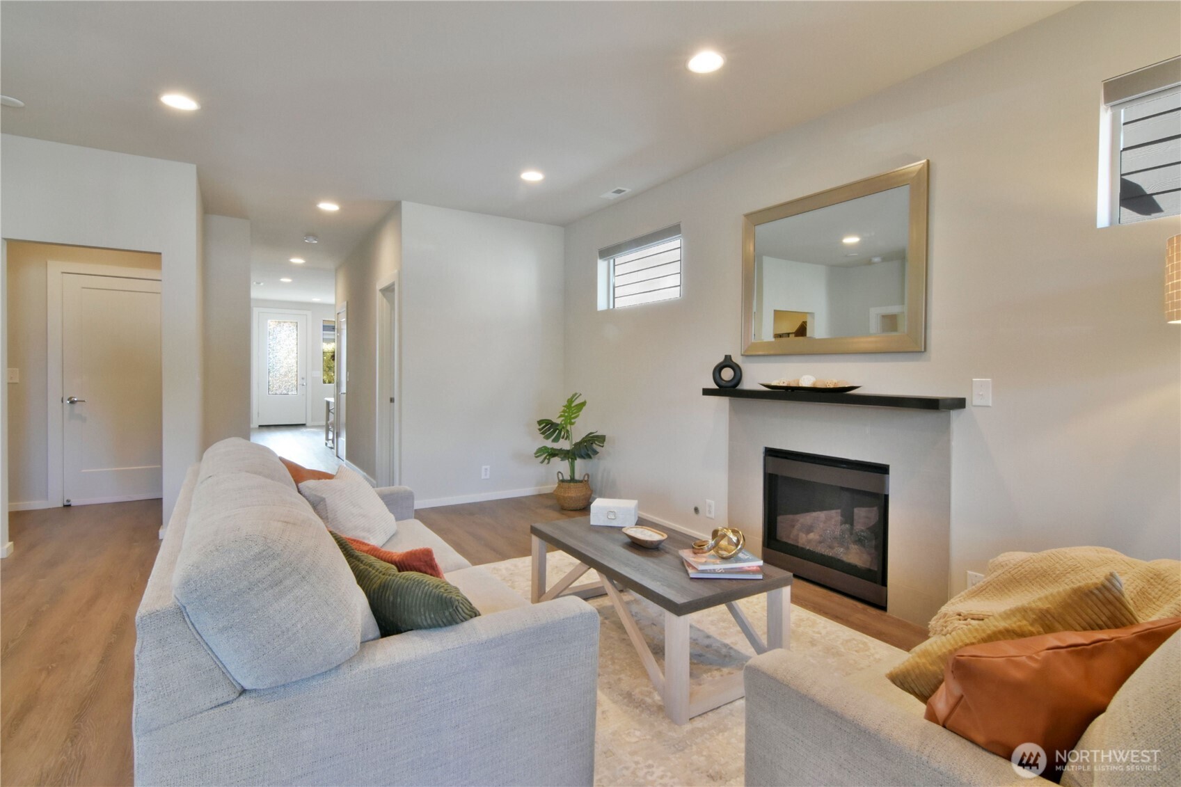 218 Southwest 96th Lane Seattle, WA 98106 - Photo 5 of 27