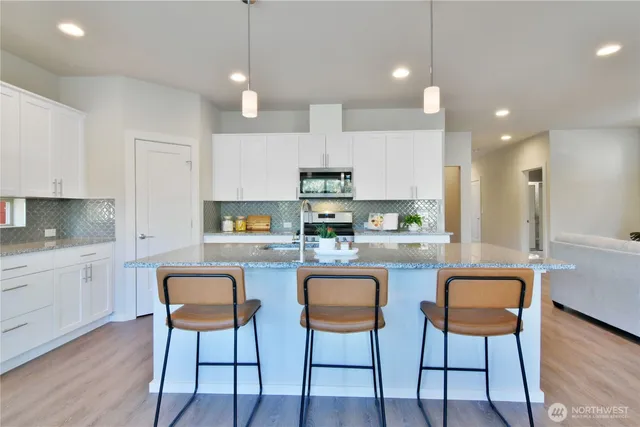 $970,000 | 218 Southwest 96th Lane, Seattle, WA 98106