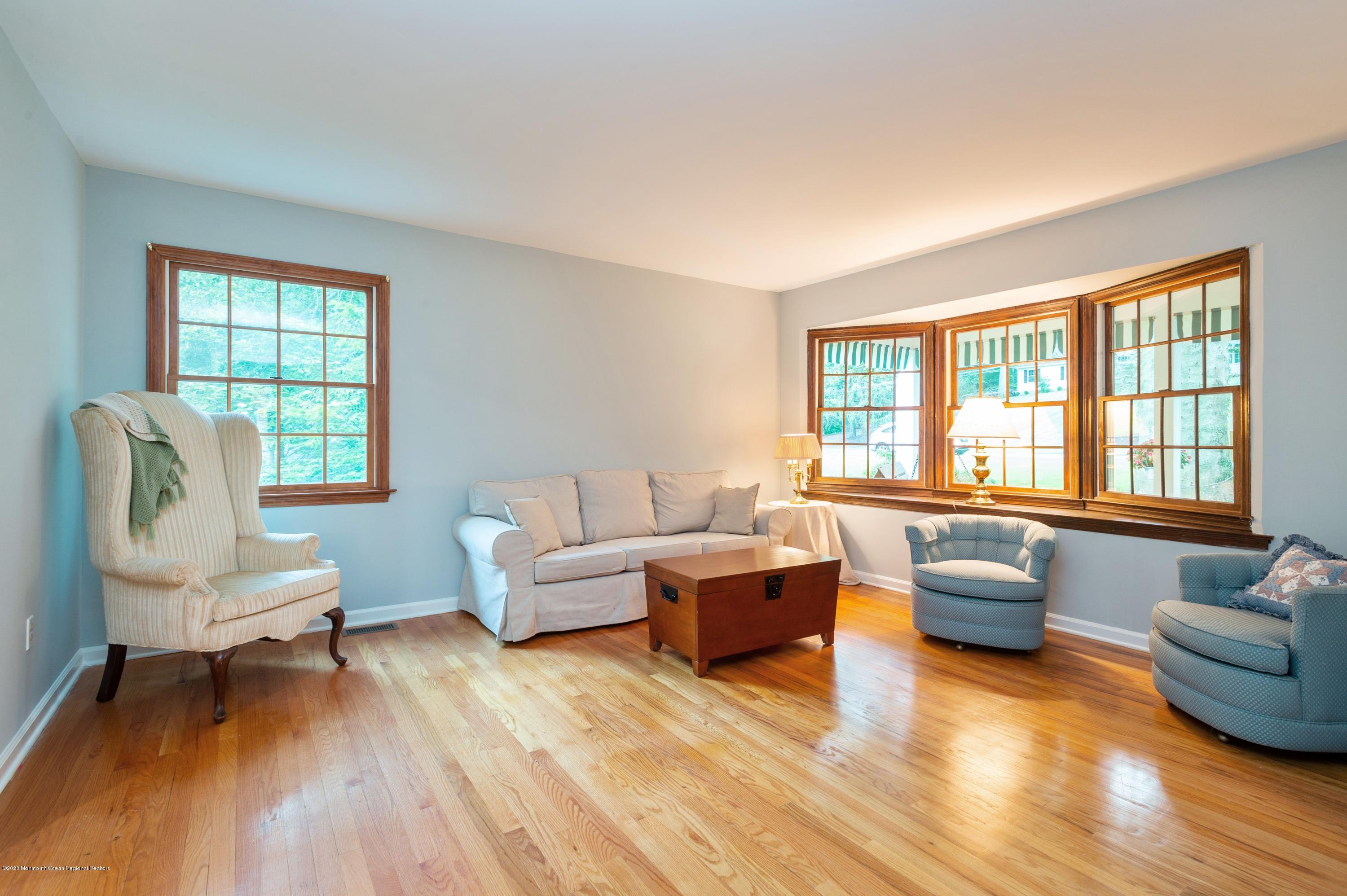 19 Tall Tree Road Middletown, NJ 07748 - Photo 4 of 24 03_19TallTreeRd_1_LivingRoom_HiRes