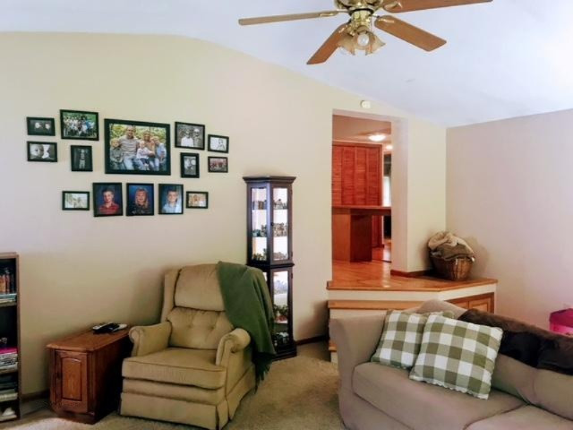 3955 Niles Road St. Joseph, MI 49085 - Photo 10 of 20 3955 Niles Rd Living room 3