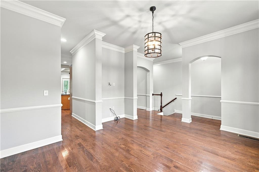 102 Riversgate Drive Sandy Springs, GA 30339 - Photo 15 of 75 Gallery Image 15