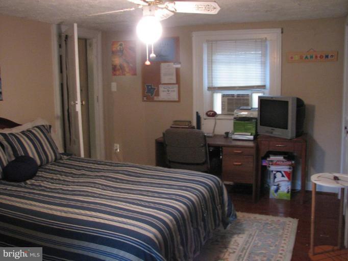 17169 Raccoon Ford Road Culpeper, VA 22701 - Photo 11 of 13 Bedroom #2