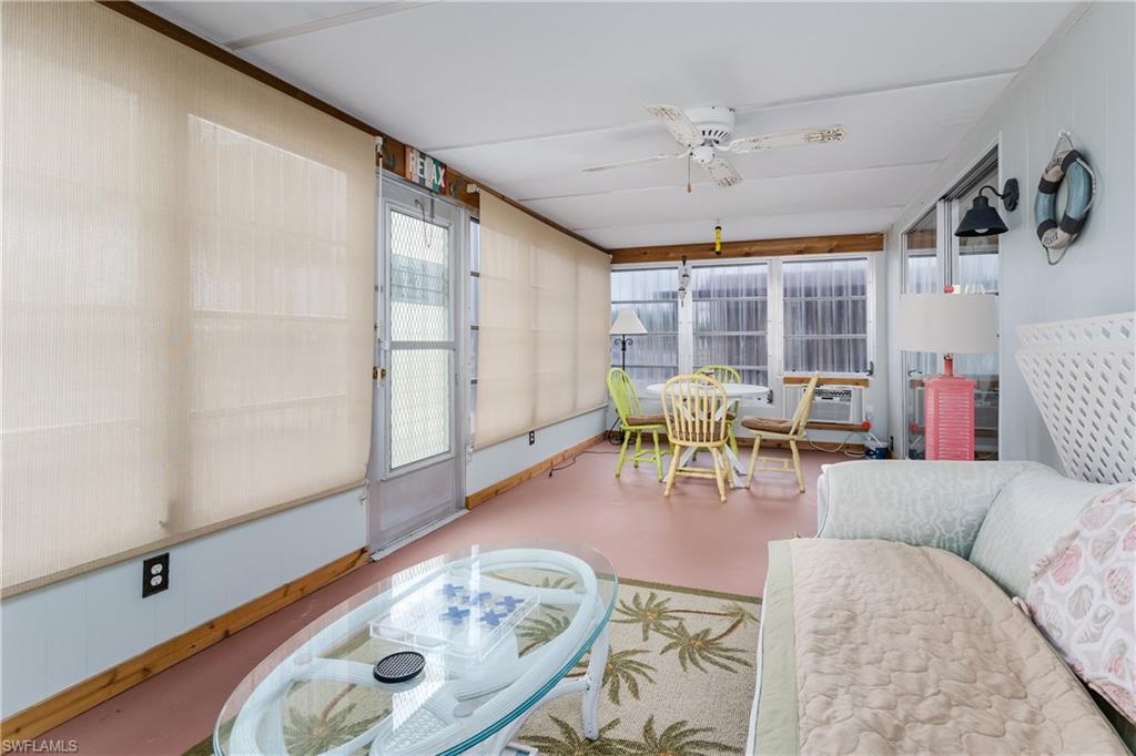 469 Riviera Boulevard West Naples, FL 34112 - Photo 12 of 31