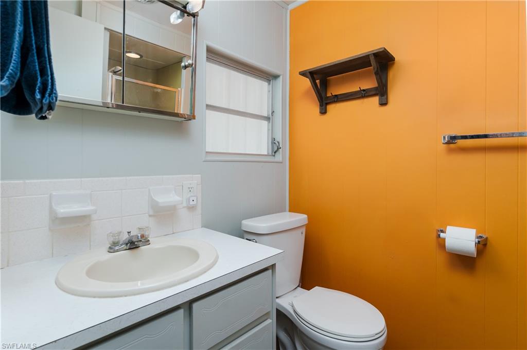 469 Riviera Boulevard West Naples, FL 34112 - Photo 15 of 31