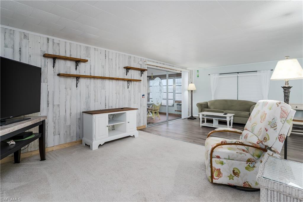 469 Riviera Boulevard West Naples, FL 34112 - Photo 3 of 31