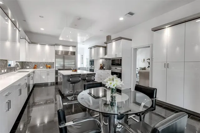 $5,000,000 | 101 Osprey Point Drive, Osprey, FL 34229