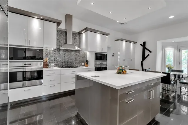 $5,000,000 | 101 Osprey Point Drive, Osprey, FL 34229