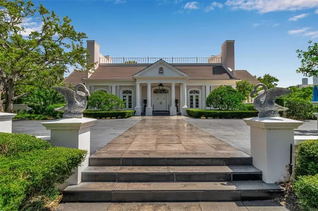 $5,000,000 | 101 Osprey Point Drive, Osprey, FL 34229