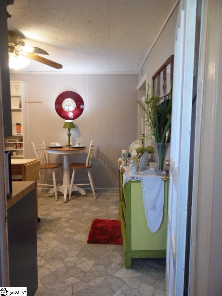 16 Cole Road Greenville, SC 29611 - Photo 23 of 27