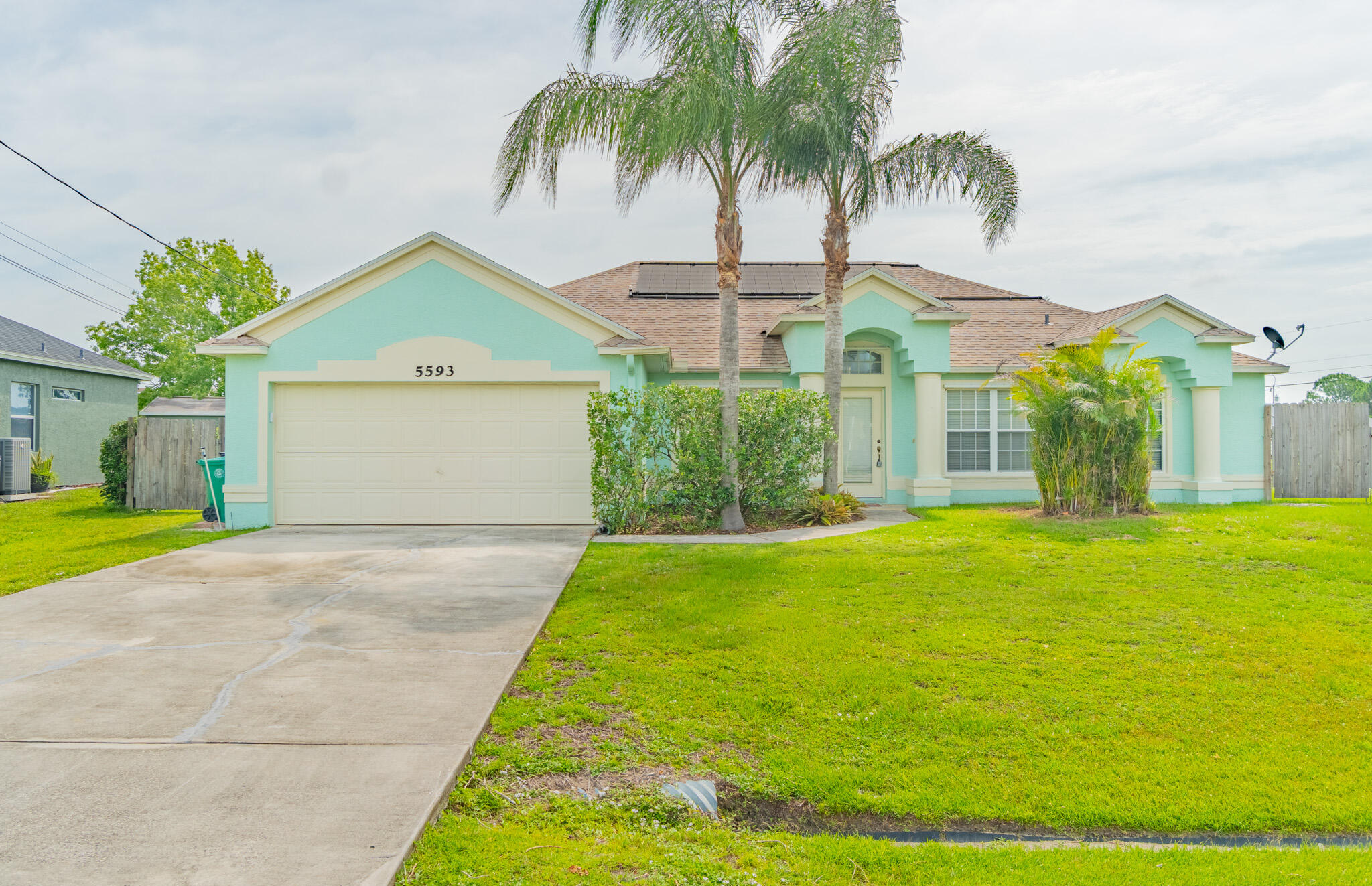 5593 Northwest Wesley Road Port St. Lucie, FL 34986 - Photo 3 of 52 DSC07013-HDR